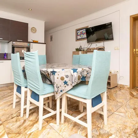 Apartment Marica Kastela